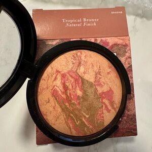 Laura Geller - Tropical Bronze Natural Finish Powder